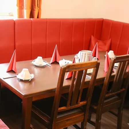 Koeniger ホテル Pliening