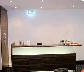 库尼格酒店 3*