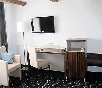 Koeniger 3* Pliening