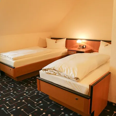 Koeniger 3* Pliening