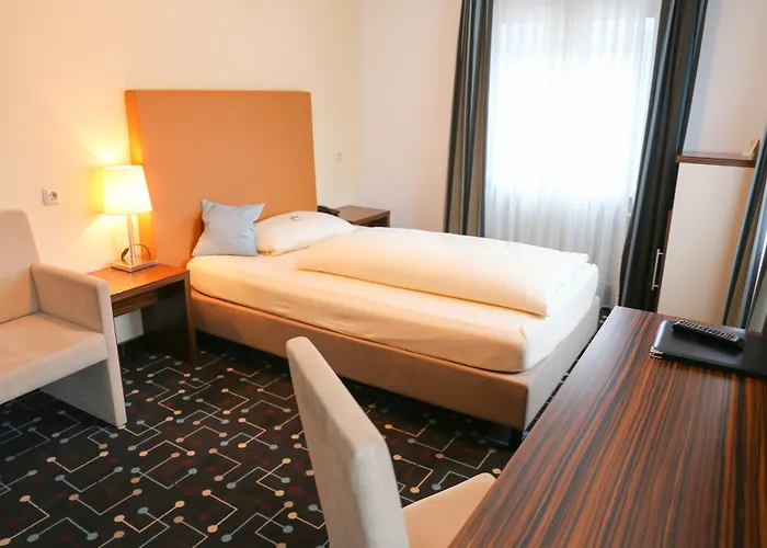 Koeniger Hotel
