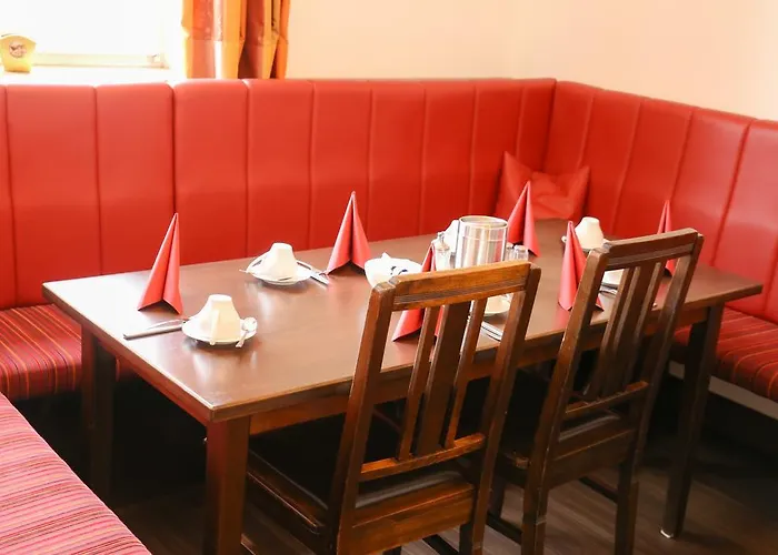 Koeniger Szálloda Pliening